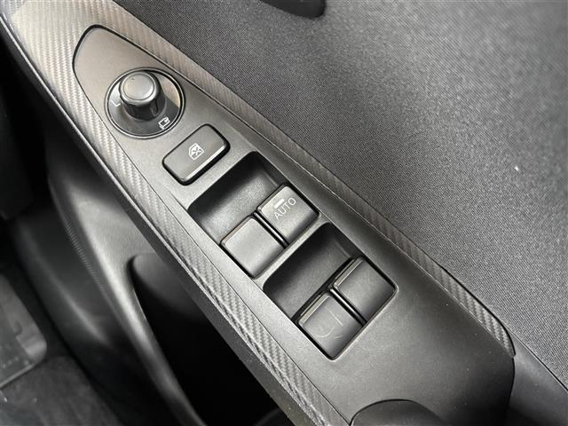 デミオ ＸＤツーリング　純正ナビ　ヘッドアップディスプレイ　ディーゼルターボ　バックカメラ　ＥＴＣ　パドルシフト　チルトステアリング　クルーズコントロール　ステアリングスイッチ　　横揺れ防止装置　衝突軽減　純正アルミホイール（18枚目）