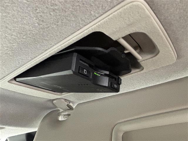 デミオ ＸＤツーリング　純正ナビ　ヘッドアップディスプレイ　ディーゼルターボ　バックカメラ　ＥＴＣ　パドルシフト　チルトステアリング　クルーズコントロール　ステアリングスイッチ　　横揺れ防止装置　衝突軽減　純正アルミホイール（20枚目）