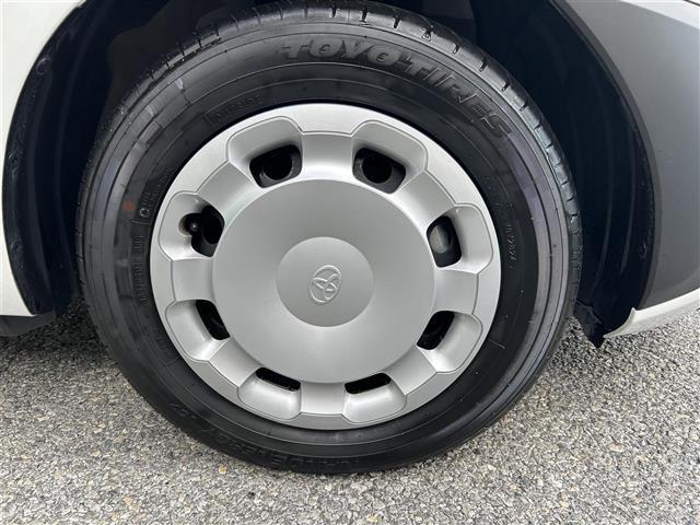 シエンタ ハイブリッドＧ　純正ナビ　ディスプレイオーディオ　両側パワースライド　パノラミックビューモニター　ＥＴＣ　レーダークルーズコントロール　ＡＣ１００Ｖ　ブラインドスポットモニター　衝突軽減ブレーキ　車線逸脱システム（16枚目）