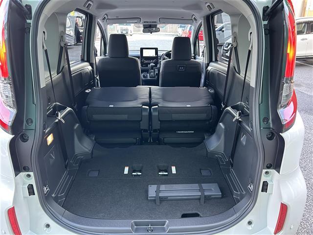 シエンタ ハイブリッドＧ　純正ナビ　ディスプレイオーディオ　両側パワースライド　パノラミックビューモニター　ＥＴＣ　レーダークルーズコントロール　ＡＣ１００Ｖ　ブラインドスポットモニター　衝突軽減ブレーキ　車線逸脱システム（34枚目）