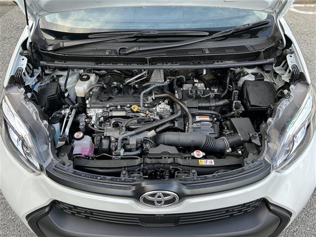 シエンタ ハイブリッドＧ　純正ナビ　ディスプレイオーディオ　両側パワースライド　パノラミックビューモニター　ＥＴＣ　レーダークルーズコントロール　ＡＣ１００Ｖ　ブラインドスポットモニター　衝突軽減ブレーキ　車線逸脱システム（42枚目）