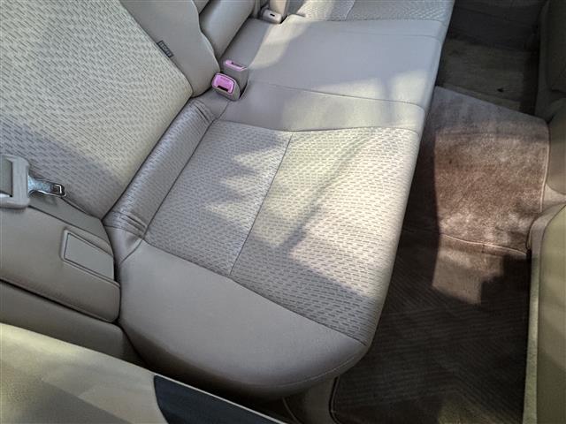 マークＸ ２５０Ｇ　リラックスセレクション　ワンオーナー　純正ＳＤナビ　Ｂｌｕｅｔｏｏｔｈ接続　全席パワーウインドウ　ＭＴモード付６速　ドアバイザー　前後コーナーセンサー　ウインカー付きミラー　純正１６インチＡＷ　プッシュスタート（16枚目）