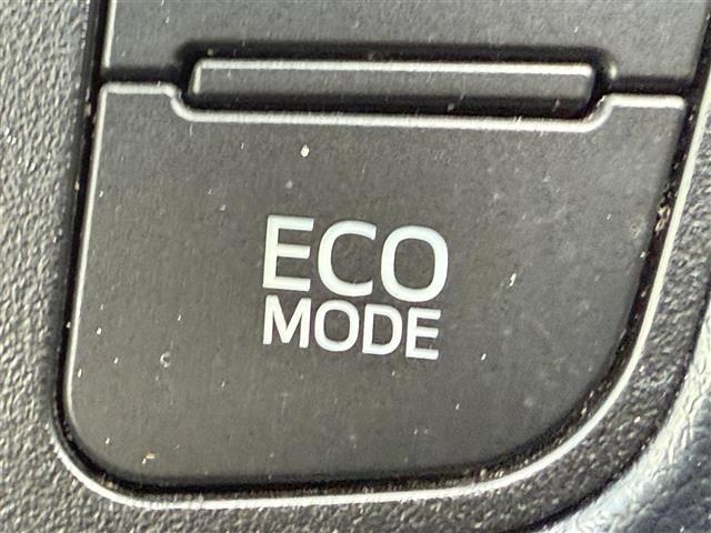 ヴェルファイア ２．５Ｚ　Ａエディション　純正９インチＳＤナビ　ＥＴＣ　Ｂｌｕｅｔｏｏｔｈ接続　バックモニター　サンルーフ　純正１８インチナビ　レーダークルーズコントロール　サイドバイザー　両側パワスラ　社外ステアリング（10枚目）