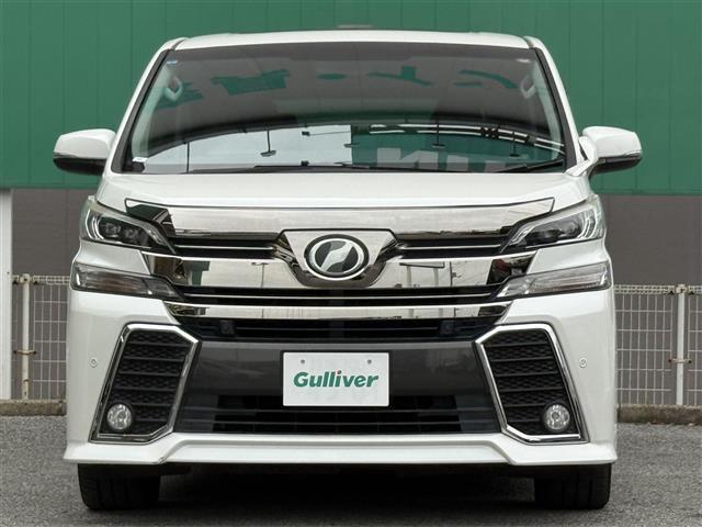 ヴェルファイア ２．５Ｚ　Ａエディション　純正９インチＳＤナビ　ＥＴＣ　Ｂｌｕｅｔｏｏｔｈ接続　バックモニター　サンルーフ　純正１８インチナビ　レーダークルーズコントロール　サイドバイザー　両側パワスラ　社外ステアリング（17枚目）