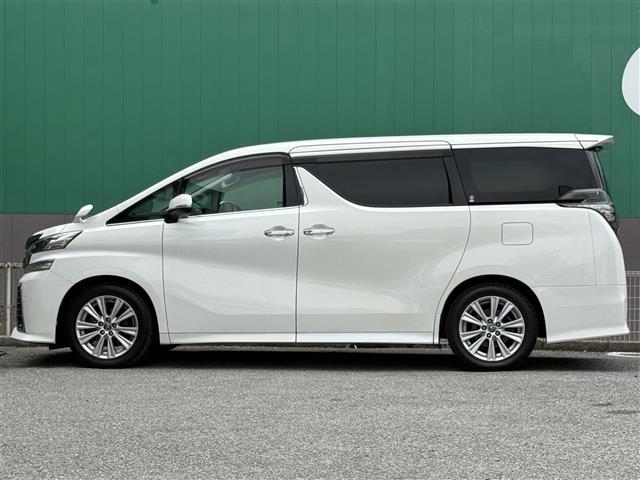 ヴェルファイア ２．５Ｚ　Ａエディション　純正９インチＳＤナビ　ＥＴＣ　Ｂｌｕｅｔｏｏｔｈ接続　バックモニター　サンルーフ　純正１８インチナビ　レーダークルーズコントロール　サイドバイザー　両側パワスラ　社外ステアリング（18枚目）