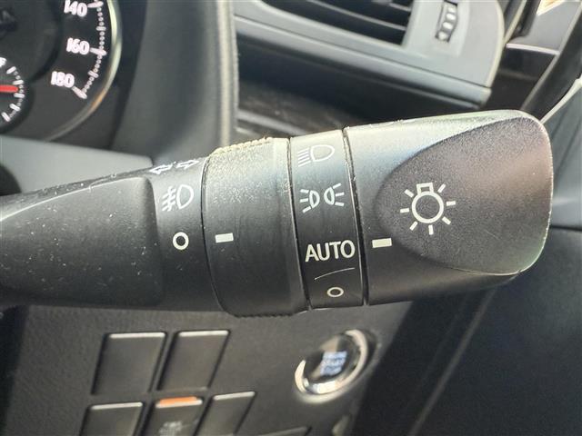 ヴェルファイア ２．５Ｚ　Ａエディション　純正９インチＳＤナビ　ＥＴＣ　Ｂｌｕｅｔｏｏｔｈ接続　バックモニター　サンルーフ　純正１８インチナビ　レーダークルーズコントロール　サイドバイザー　両側パワスラ　社外ステアリング（27枚目）