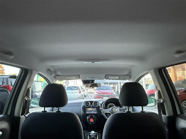 ノート ワンオーナー 純正SDナビ 純正フロアマット サイドバイザー オートライト 全方位カメラ 電子インナーミラー 電動格納ミラー スマートキー スペアキ―(33枚目)