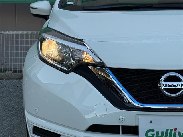 ノート ワンオーナー 純正SDナビ 純正フロアマット サイドバイザー オートライト 全方位カメラ 電子インナーミラー 電動格納ミラー スマートキー スペアキ―(41枚目)