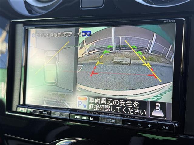 ノート ｅ－パワー　Ｂ　純正ＳＤナビ　電子インナーミラー　電動格納ミラー　純正フロアマット　スマートキ―　全方位カメラ　ハロゲンヘッドランプ　ドアバイザー　純正ホイールキャップ　オートライト（4枚目）