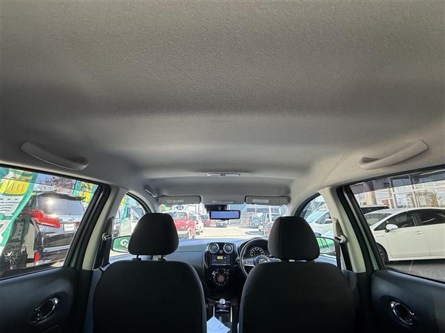 ノート ｅ－パワー　Ｂ　純正ＳＤナビ　電子インナーミラー　電動格納ミラー　純正フロアマット　スマートキ―　全方位カメラ　ハロゲンヘッドランプ　ドアバイザー　純正ホイールキャップ　オートライト（33枚目）