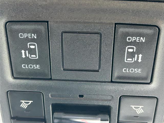 ノア Ｓ－Ｚ　純正１０．５インチナビ（ＣＤ／ＤＶＤ／ＴＶ／ＢＴ／ＨＤＭＩ）１３．２インチ後席モニター　デジタルインナーミラー　ビルトインＥＴＣ２．０　ドラレコ前後　バックモニター　レーダークルーズコントロール（12枚目）