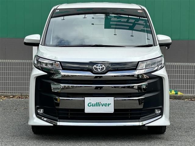 ノア Ｓ－Ｚ　純正１０．５インチナビ（ＣＤ／ＤＶＤ／ＴＶ／ＢＴ／ＨＤＭＩ）１３．２インチ後席モニター　デジタルインナーミラー　ビルトインＥＴＣ２．０　ドラレコ前後　バックモニター　レーダークルーズコントロール（22枚目）