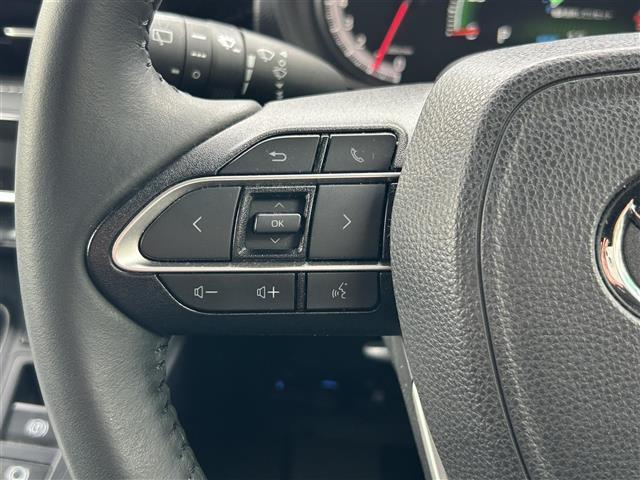 ノア Ｓ－Ｚ　純正１０．５インチナビ（ＣＤ／ＤＶＤ／ＴＶ／ＢＴ／ＨＤＭＩ）１３．２インチ後席モニター　デジタルインナーミラー　ビルトインＥＴＣ２．０　ドラレコ前後　バックモニター　レーダークルーズコントロール（29枚目）