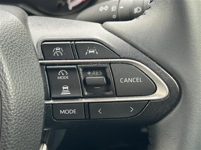 ノア Ｓ－Ｚ　純正１０．５インチナビ（ＣＤ／ＤＶＤ／ＴＶ／ＢＴ／ＨＤＭＩ）１３．２インチ後席モニター　デジタルインナーミラー　ビルトインＥＴＣ２．０　ドラレコ前後　バックモニター　レーダークルーズコントロール（30枚目）