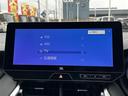 ハリアー Ｚ　レザーパッケージ　純正１２．３型ディスプレイオーディオ　ＪＢＬプレミアムサウンドシステム　ワンオーナー　パノラミックビューモニター　レーダークルーズコントロール　デジタルインナーミラー　パワーバックドア　本革シート（6枚目）
