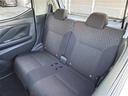 ２列目も足元広々で快適なドライブが楽しめますね♪