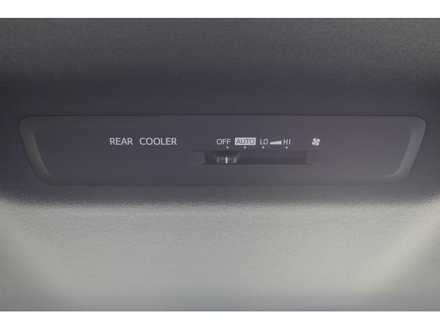 Xi 登録済未使用車 衝突軽減 両側自動ドア LEDライト(12枚目)