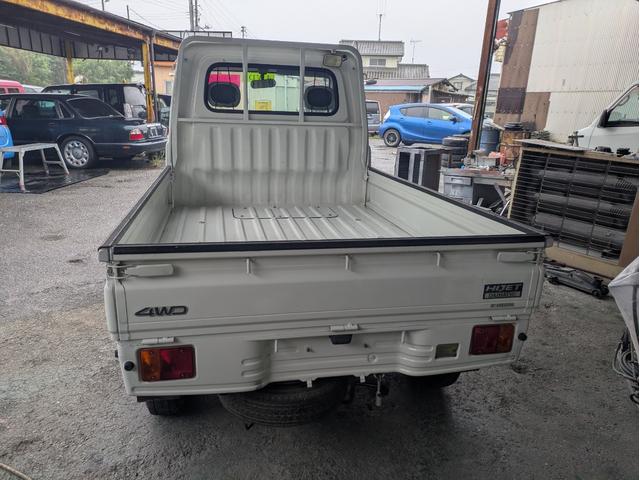 ハイゼットトラック  4WD エアコン ナビ(3枚目)