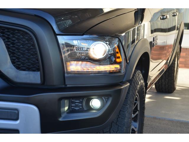 ダッジ・ラム 1500 REBEL クワッドキャブ 2016新車並行 自社輸入 エアサスペンション フロントパワーシート フロントシートヒーター LEDフォグランプ 電動格納ミラー バックカメラ 社外ナビTV(21枚目)