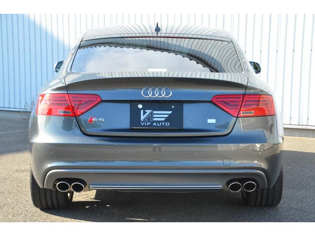 ���R�`���x�������@�A�@�����̌Œ�^�x�����ȊO�Ɂ@�ŏ��̐��N�͎x������}����X�e�b�v�A�b�v�^��t�ɐ�X�̎x������}����_�E���^�A�}�ȏo��̃X�L�b�v�����Ȃǂ��������܂��B