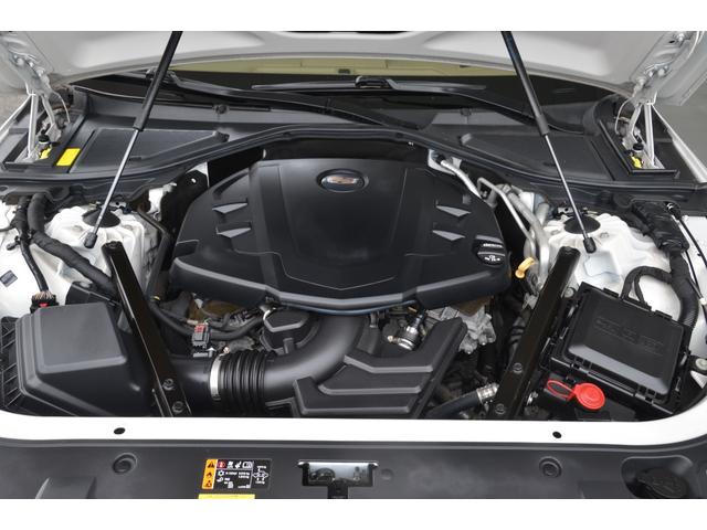 キャデラックＣＴ６ プラチナム　正規ディーラー車　電動ガラスルーフ　リアエンターテイメント　ＢＯＳＥパナレイサウンド　アダプティブクルーズコントロール　フォワードコリジョンアラート　純正２０アルミホイール　ＥＴＣ（76枚目）