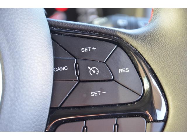 ジープ・レネゲード トレイルホーク 4WD 1.3Lターボ 2022正規ディーラー車 クルーズコントロール アイドリングストップ 純正17アルミホイール 純正ナビTV バックカメラ ETC2.0 Bluetooth プッシュスタート(24枚目)