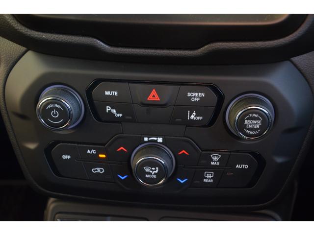 ジープ・レネゲード トレイルホーク 4WD 1.3Lターボ 2022正規ディーラー車 クルーズコントロール アイドリングストップ 純正17アルミホイール 純正ナビTV バックカメラ ETC2.0 Bluetooth プッシュスタート(35枚目)