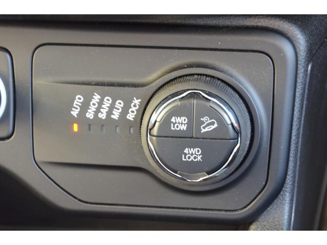 ジープ・レネゲード トレイルホーク 4WD 1.3Lターボ 2022正規ディーラー車 クルーズコントロール アイドリングストップ 純正17アルミホイール 純正ナビTV バックカメラ ETC2.0 Bluetooth プッシュスタート(36枚目)