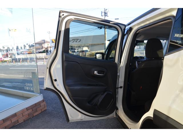 ジープ・レネゲード トレイルホーク 4WD 1.3Lターボ 2022正規ディーラー車 クルーズコントロール アイドリングストップ 純正17アルミホイール 純正ナビTV バックカメラ ETC2.0 Bluetooth プッシュスタート(58枚目)