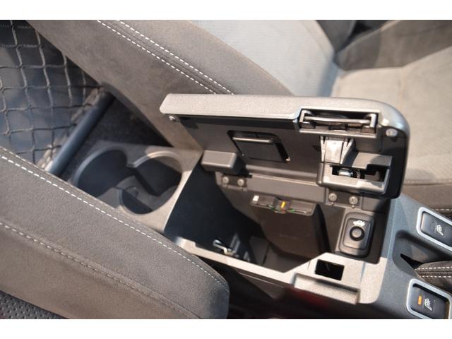 コペン ＧＲ　スポーツ　純正ＢＢＳ１６インチ　ＧＲモモステアリング　レカロシート　シートヒーター　純正ダイヤトーンメモリーナビ　フルセグＴＶ　ＥＴＣ連動　ドラレコ連動　アイドリングストップ　プッシュＥＧスタート（50枚目）