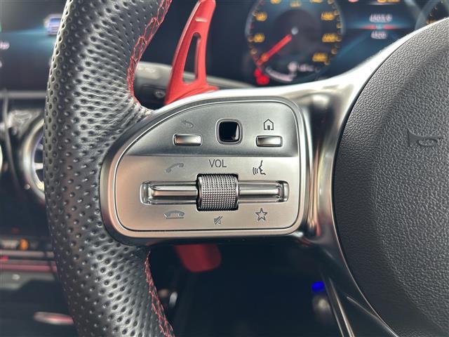ＣＬＡクラス シューティングブレーク ＣＬＡ２００ｄ　シューティングブレーク　ワンオーナー／ガラスルーフ／純正ディスプレーオーディオナビ／ブラインドスポットモニター／ヘットアップディスプレイ／アラウンドビューモニター／レーダークルーズコントロール／レーダ探知機／／パドルシフト（13枚目）