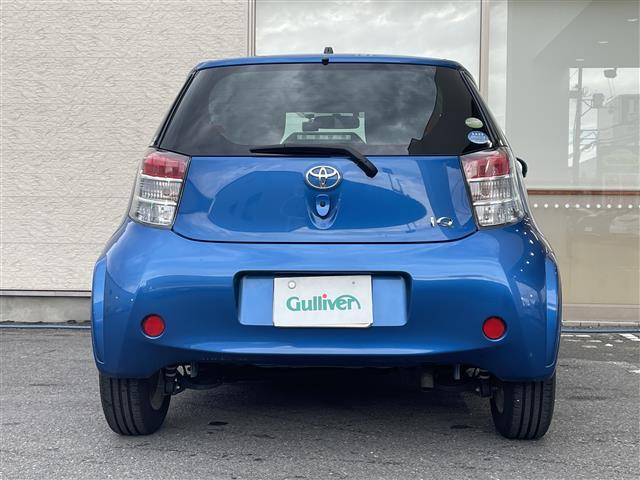 ｉＱ １００Ｇ　純正フロアマット／電格ミラー／ドライブレコーダー／ＥＴＣ／純正１５インチＡＷ／エンジンスタートボタン／スマートキー（5枚目）