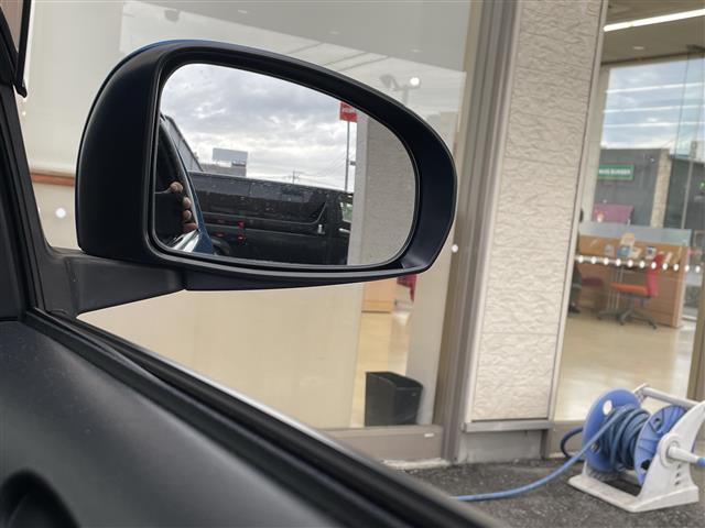 ｉＱ １００Ｇ　純正フロアマット／電格ミラー／ドライブレコーダー／ＥＴＣ／純正１５インチＡＷ／エンジンスタートボタン／スマートキー（40枚目）