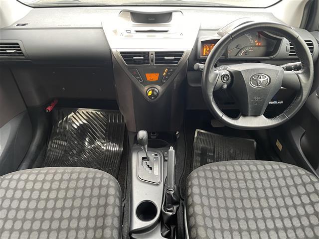 ｉＱ １００Ｇ　純正フロアマット／電格ミラー／ドライブレコーダー／ＥＴＣ／純正１５インチＡＷ／エンジンスタートボタン／スマートキー（42枚目）