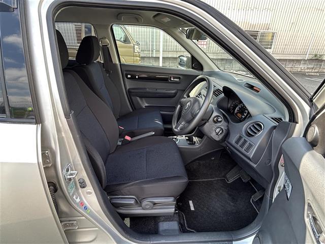 スイフト 1.3XG 盗難防止装置/ETC/純正フロアマット(8枚目)