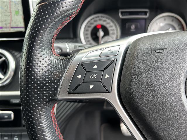 Aクラス A180 スポーツ AWGラインパッケージ/純正7インチナビ/メモリシート/バックカメラ/横滑り防止装置/前後コーナーセンサー/前後ドライブレコーダー/ハーフレザー/純正18インチアルミホイール/純正フロアマット/ETC(11枚目)
