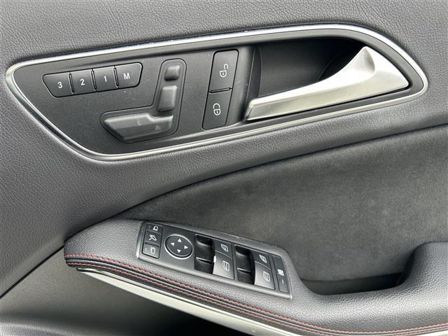 Aクラス A180 スポーツ AWGラインパッケージ/純正7インチナビ/メモリシート/バックカメラ/横滑り防止装置/前後コーナーセンサー/前後ドライブレコーダー/ハーフレザー/純正18インチアルミホイール/純正フロアマット/ETC(37枚目)