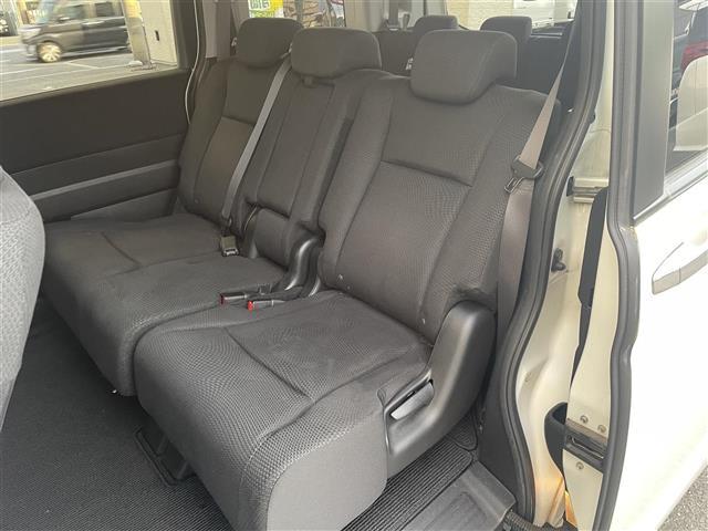 ステップワゴンスパーダ Z ワンオーナー 両側パワースライドドア 純正ナビ TV CD DVD バックカメラ HIDオートライト フォグライト スマートキー ETC パドルシフト 革巻きステアリング アイドリングストップ(16枚目)