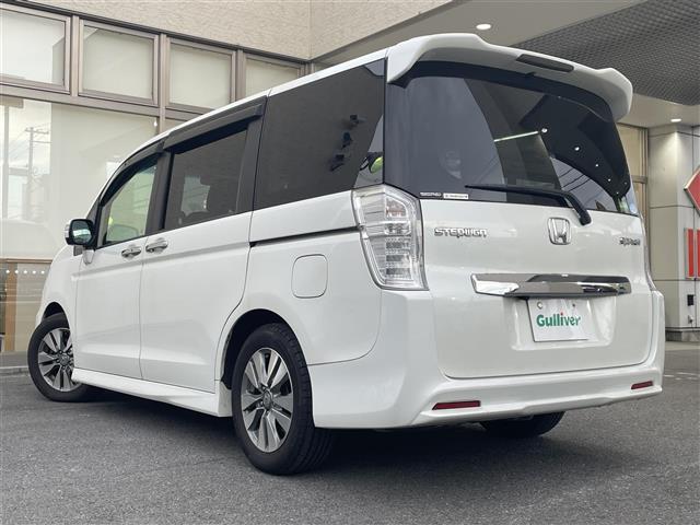 ステップワゴンスパーダ Z ワンオーナー 両側パワースライドドア 純正ナビ TV CD DVD バックカメラ HIDオートライト フォグライト スマートキー ETC パドルシフト 革巻きステアリング アイドリングストップ(22枚目)