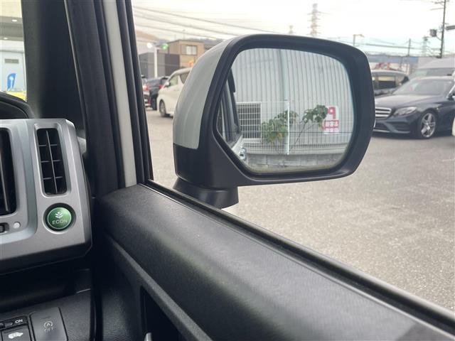 ステップワゴンスパーダ Z ワンオーナー 両側パワースライドドア 純正ナビ TV CD DVD バックカメラ HIDオートライト フォグライト スマートキー ETC パドルシフト 革巻きステアリング アイドリングストップ(36枚目)