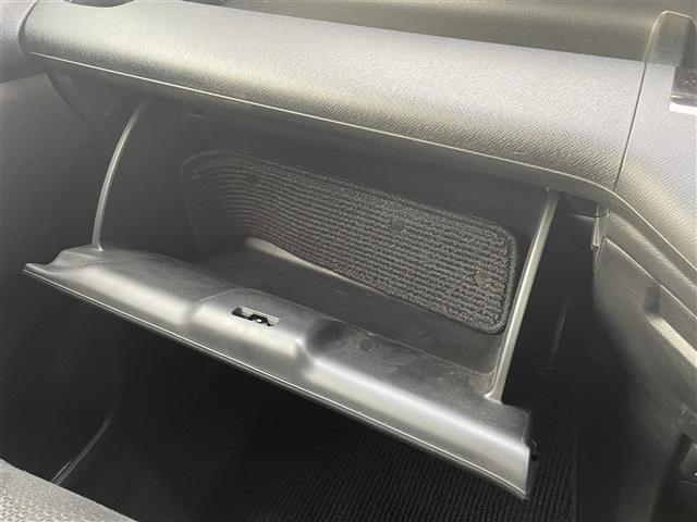 ステップワゴンスパーダ Z ワンオーナー 両側パワースライドドア 純正ナビ TV CD DVD バックカメラ HIDオートライト フォグライト スマートキー ETC パドルシフト 革巻きステアリング アイドリングストップ(41枚目)