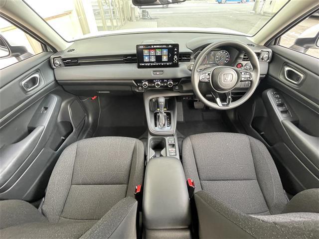 ヴェゼル G 純正9型ナビ フルセグTV BT バックカメラ ビルトイン2.0ETC 置くだけ充電 衝突軽減ブレーキ レーダークルコン コーナーセンサー LEDオートライト スマートキー2個 DAC 禁煙車(2枚目)