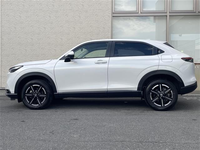 ヴェゼル G 純正9型ナビ フルセグTV BT バックカメラ ビルトイン2.0ETC 置くだけ充電 衝突軽減ブレーキ レーダークルコン コーナーセンサー LEDオートライト スマートキー2個 DAC 禁煙車(25枚目)