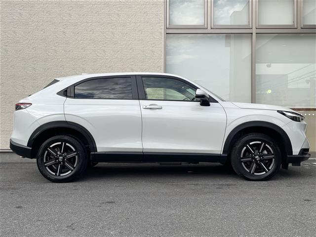 ヴェゼル G 純正9型ナビ フルセグTV BT バックカメラ ビルトイン2.0ETC 置くだけ充電 衝突軽減ブレーキ レーダークルコン コーナーセンサー LEDオートライト スマートキー2個 DAC 禁煙車(26枚目)