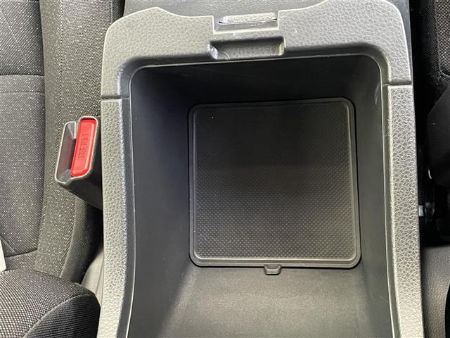 ヴェゼル G 純正9型ナビ フルセグTV BT バックカメラ ビルトイン2.0ETC 置くだけ充電 衝突軽減ブレーキ レーダークルコン コーナーセンサー LEDオートライト スマートキー2個 DAC 禁煙車(39枚目)