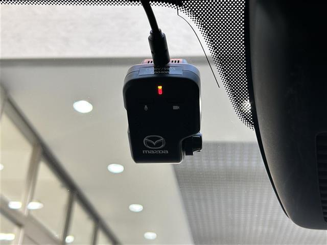 CX-5 25S Lパッケージ 革シート シートヒーター パワーシート 純正ナビ フルセグTV CD DVD BT バックカメラ 衝突軽減ブレーキ レーダークルコン ブラインドスポットモニタ ETC ドラレコ LEDライト 禁煙車(4枚目)