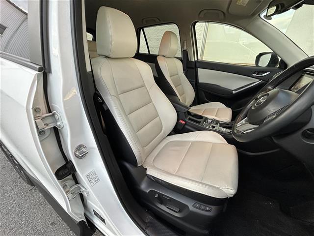 CX-5 25S Lパッケージ 革シート シートヒーター パワーシート 純正ナビ フルセグTV CD DVD BT バックカメラ 衝突軽減ブレーキ レーダークルコン ブラインドスポットモニタ ETC ドラレコ LEDライト 禁煙車(13枚目)