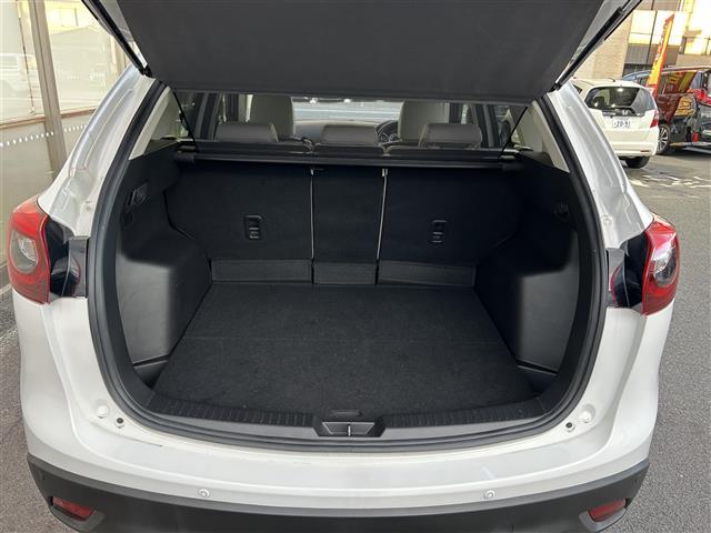 CX-5 25S Lパッケージ 革シート シートヒーター パワーシート 純正ナビ フルセグTV CD DVD BT バックカメラ 衝突軽減ブレーキ レーダークルコン ブラインドスポットモニタ ETC ドラレコ LEDライト 禁煙車(17枚目)