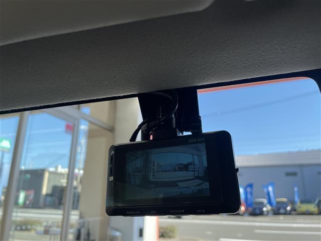 アルトラパンＬＣ Ｌ　ディスプレイオーディオ　ＢＴ　ＵＳＢ　バックカメラ　シートヒーター　ＥＴＣ　前後ドラレコ　スマートキー２個　ＬＥＤオートライト　衝突軽減ブレーキ　バックソナー　レーンアシスト　革巻きステアリング　禁煙（4枚目）