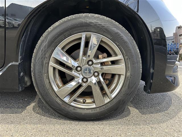 ノート ライダー Vセレクション+セーフティ 社外ナビ フルセグTV CD DVD BT BD バックカメラ ETC LEDオートヘッドライト 衝突軽減ブレーキ レーンアシスト 横滑り防止 スマートキー 純正アルミホイール オートエアコン 禁煙車(19枚目)